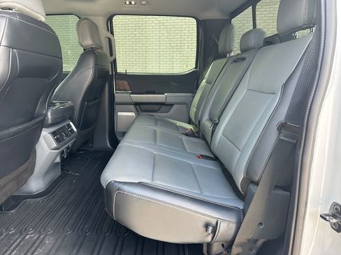 Used 2021 Ford F150 Lariat w/ Equipment Group 502A High image 34