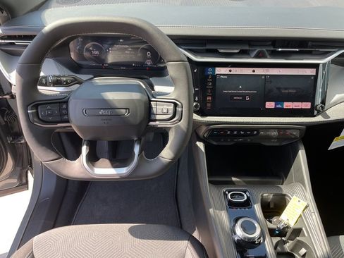 New 2026 Jeep Cherokee Laredo AWD/4WD image 7