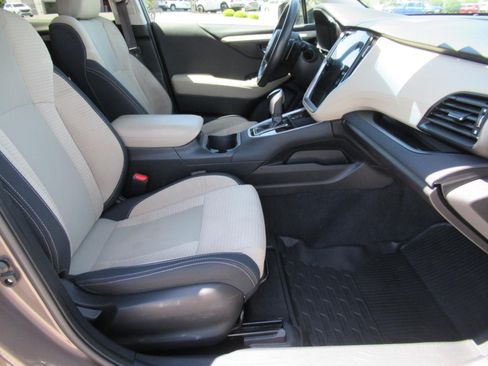 Used 2021 Subaru Outback Premium AWD/4WD image 10