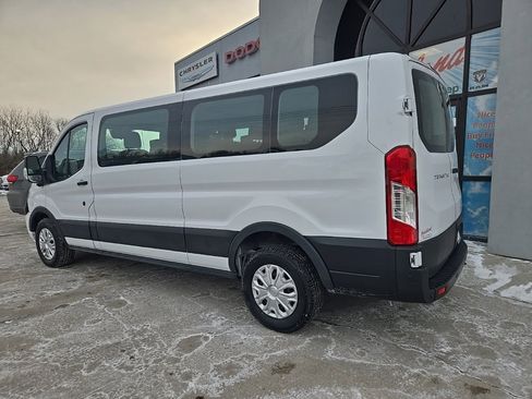 Used 2023 Ford Transit 350 XLT image 6
