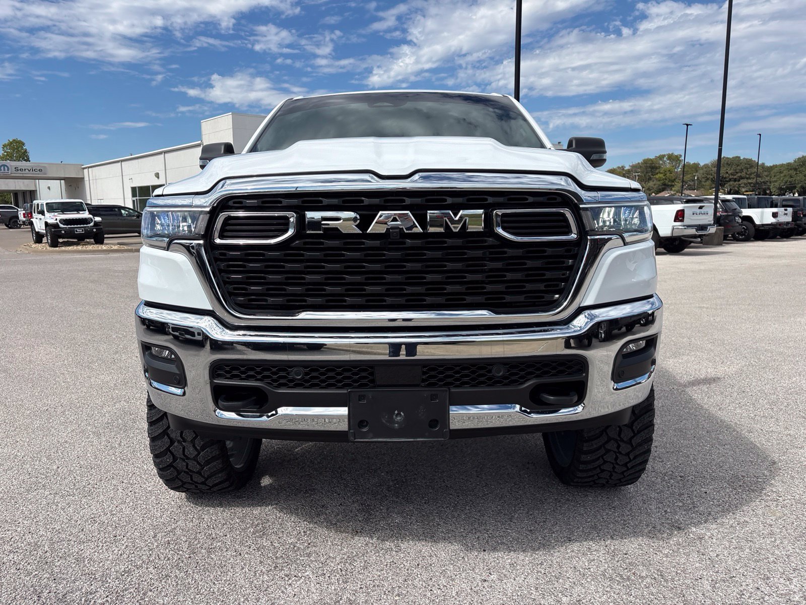 Used 2025 RAM 1500 Lone Star AWD/4WD image 16