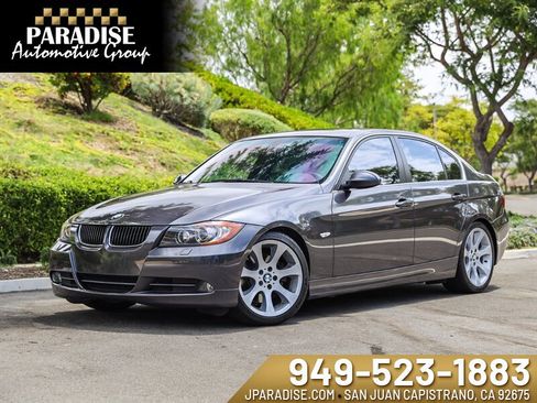 Used 2006 BMW 330i Sedan RWD image 1