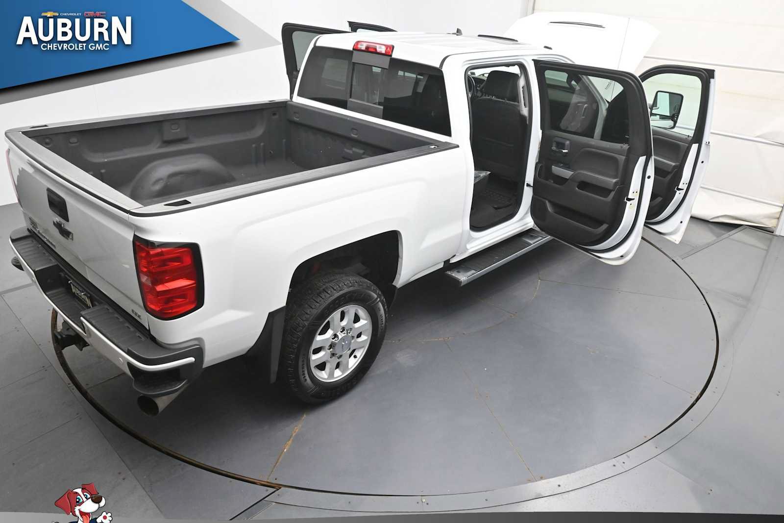 Used 2019 Chevrolet Silverado 2500 LTZ w/ Duramax Plus Package AWD/4WD image 41