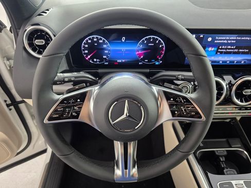 New 2026 Mercedes-Benz GLA 250 image 12