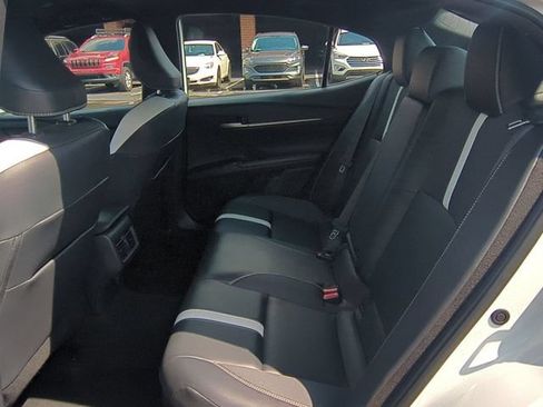 Used 2025 Toyota Camry SE FWD image 23