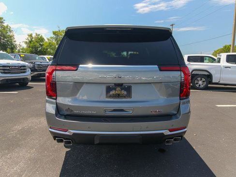 New 2026 GMC Yukon XL Denali w/ Denali Reserve Package AWD/4WD image 8