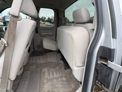 Used 2013 GMC Sierra 2500 SLE w/ SLE Preferred Package AWD/4WD image 18