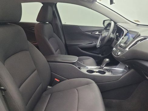 Used 2020 Chevrolet Malibu LT FWD image 21