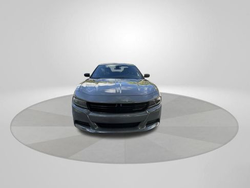 Used 2023 Dodge Charger SXT image 2
