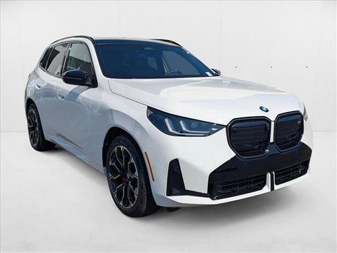Used 2025 BMW X3 M50 w/ Premium Package image 6