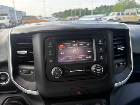 Used 2022 RAM 1500 Big Horn AWD/4WD image 22