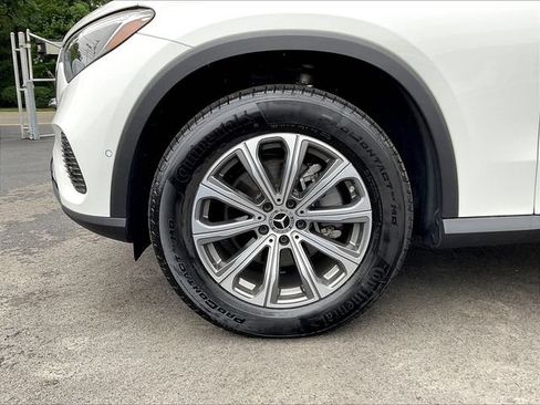Used 2026 Mercedes-Benz GLC 300 4MATIC image 36