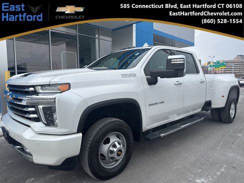 Used 2022 Chevrolet Silverado 3500 High Country w/ Safety Package II image 1