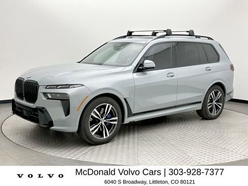 Used 2024 BMW X7 xDrive40i w/ M Sport Package AWD/4WD image 1