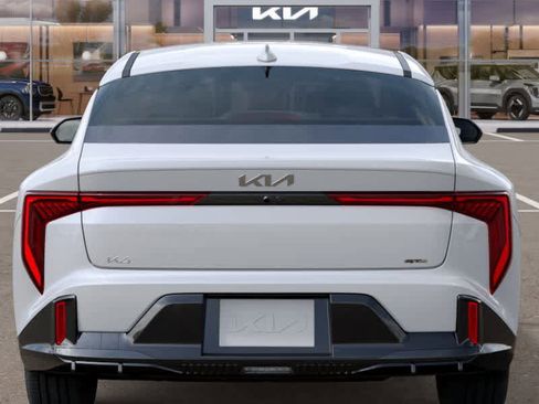New 2025 Kia K4 GT-Line w/ GT-Line Sunroof Package FWD image 13