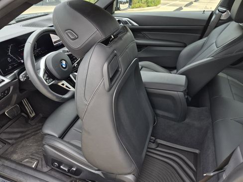 Certified 2025 BMW 430i xDrive Coupe w/ M Sport Package AWD/4WD image 18