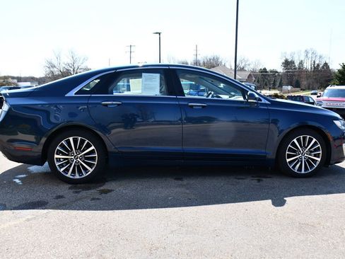 Used 2017 Lincoln MKZ Premiere image 6