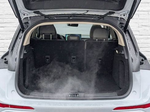 New 2026 Lincoln Corsair Premiere image 9