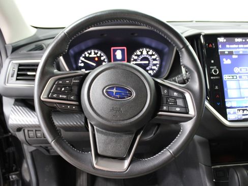 Used 2023 Subaru Ascent Premium w/ Convenience Package image 9