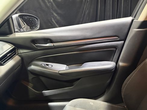 Certified 2022 Nissan Altima 2.5 SV image 16