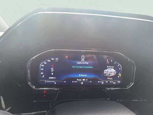 Certified 2024 Chevrolet Silverado 1500 LT image 20