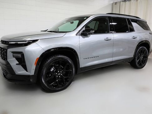 Certified 2024 Chevrolet Traverse RS w/ LPO, Floor Liner Package AWD/4WD image 13