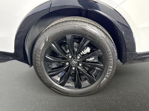 Certified 2024 Buick Envista Sport Touring w/ Convenience I Package image 29