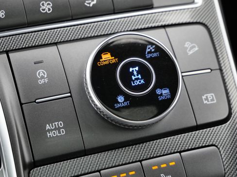 Certified 2023 Hyundai Santa Fe SEL w/ Premium Package image 30