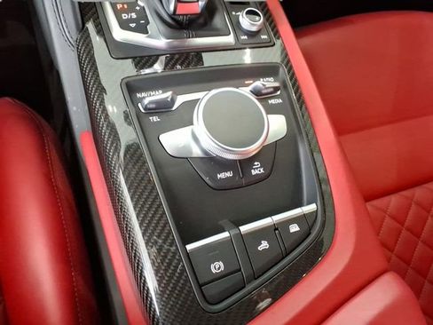 Used 2022 Audi R8 V10 performance image 12