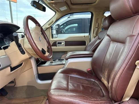 Used 2014 Ford F150 King Ranch w/ King Ranch Luxury Package image 11