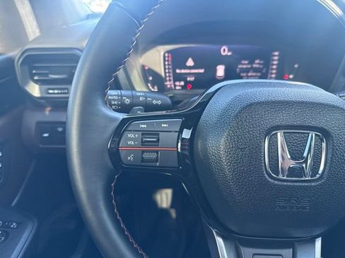 Used 2026 Honda Pilot TrailSport image 21