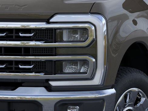 New 2026 Ford F250 Lariat image 19