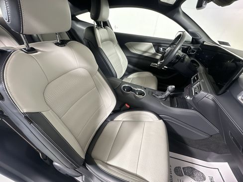 Used 2024 Ford Mustang GT Premium image 24