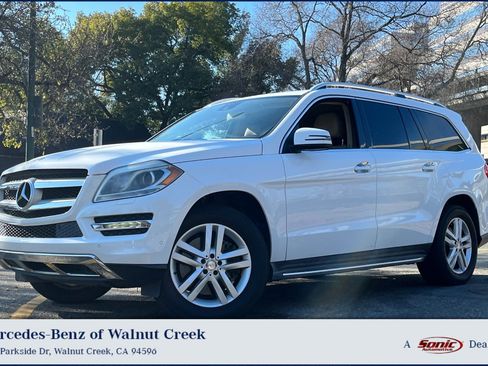 Used 2014 Mercedes-Benz GL 450 4MATIC image 1