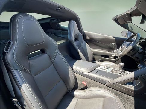 Used 2019 Chevrolet Corvette Grand Sport w/ Carbon Flash Badge Package RWD image 29