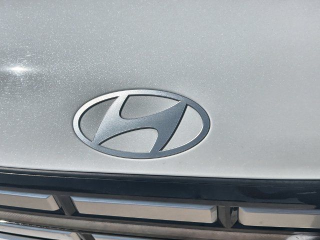 Used 2026 Hyundai Santa Fe SE FWD image 29