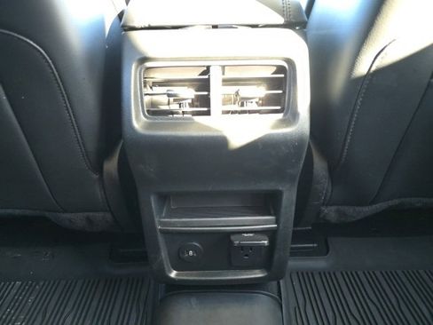 Certified 2024 Ford Edge SEL w/ Convenience Package image 6