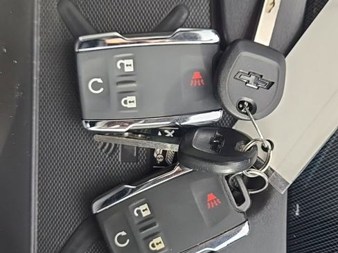 Used 2021 Chevrolet Colorado Z71 image 40