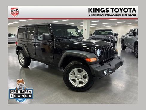Used 2022 Jeep Wrangler Unlimited Sport AWD/4WD image 1