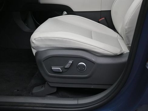 Used 2026 Hyundai Santa Fe SEL FWD image 22