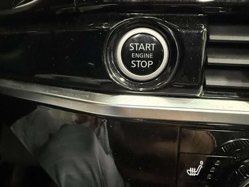 Used 2022 Nissan Pathfinder Platinum w/ Cargo Package AWD/4WD image 61