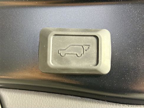 Certified 2024 Toyota RAV4 XLE w/ Convenience Package FWD image 54