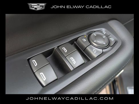 Used 2025 Chevrolet Suburban Z71 w/ Z71 Off-Road Package image 15