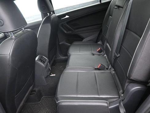 Used 2021 Volkswagen Tiguan SE R-Line FWD image 14