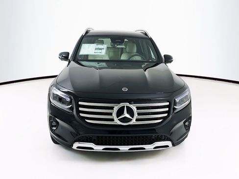 New 2026 Mercedes-Benz GLB 250 4MATIC image 2