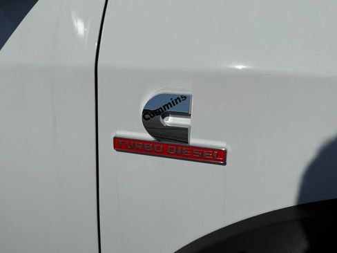 New 2025 RAM 5500 Tradesman AWD/4WD image 9
