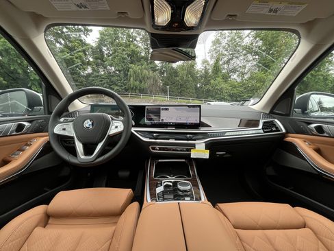 Certified 2026 BMW X7 xDrive40i image 37