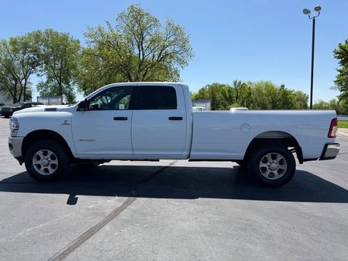Used 2024 RAM 3500 Big Horn AWD/4WD image 4