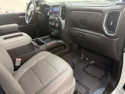 Used 2019 GMC Sierra 1500 SLT AWD/4WD image 11