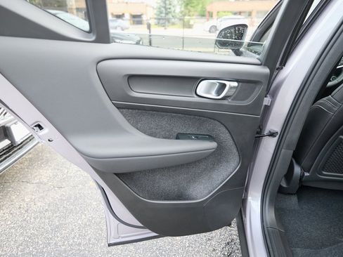 New 2026 Volvo XC40 B5 Core w/ Climate Package image 18